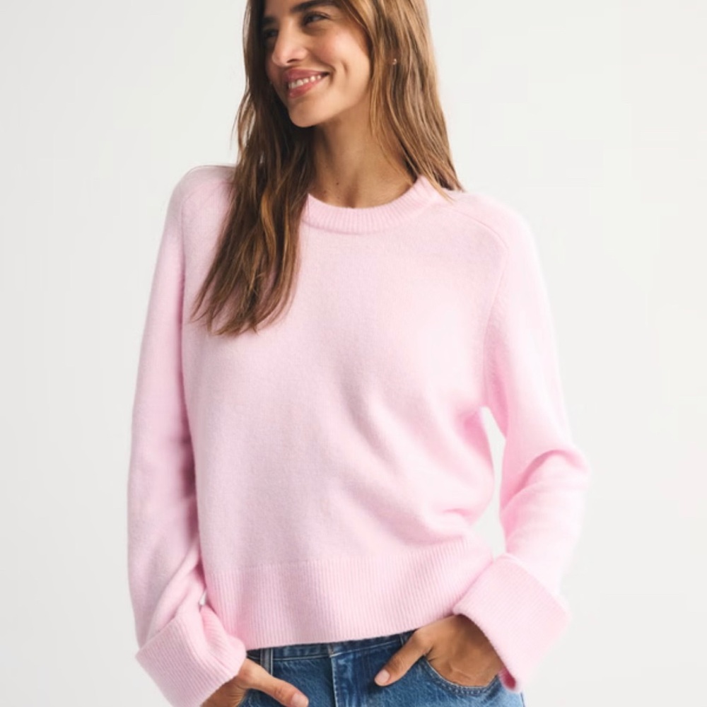 The A&F Madeline Merino Wool-Blend Crew Sweater - NWT - Size Small